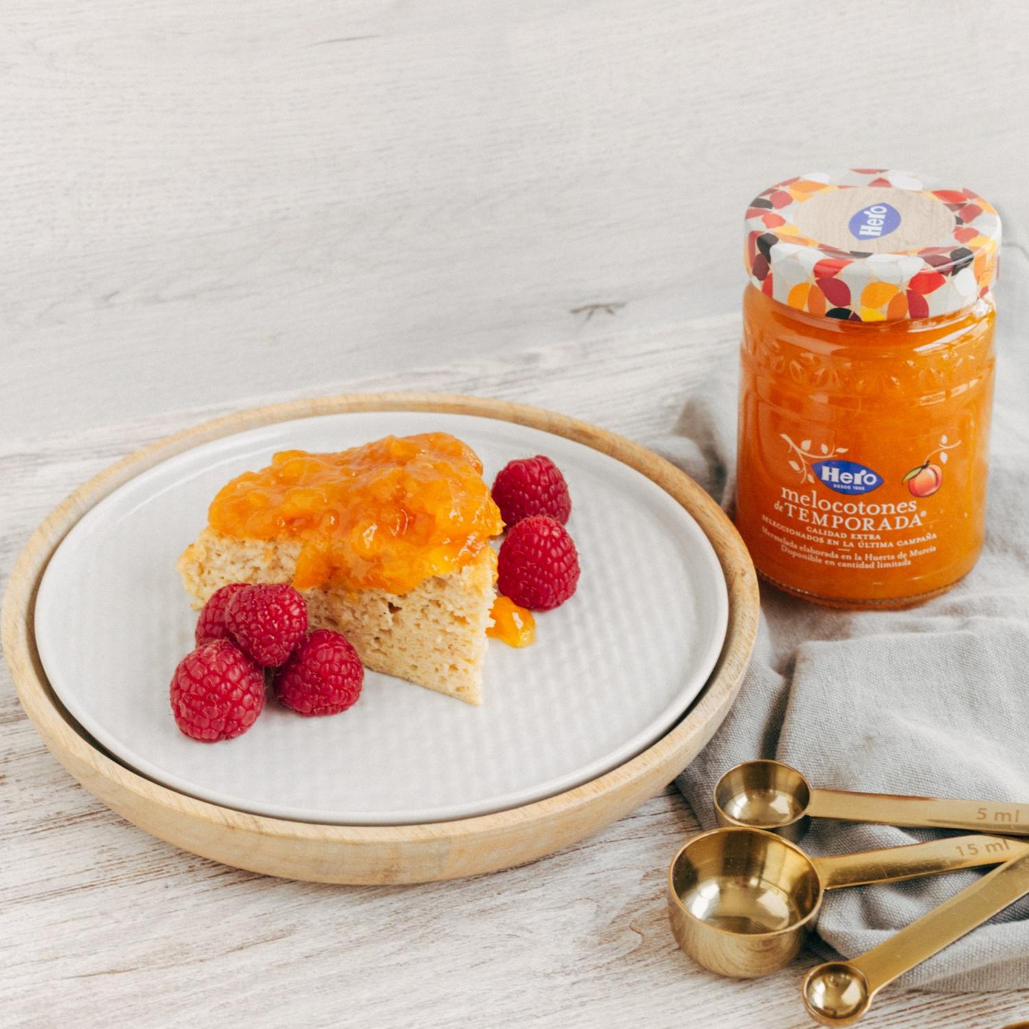 Mermelada de melocotón Temporada Hero sin gluten 350 g. — otra vista del envase